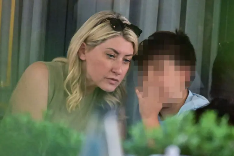Σία Κοσιώνη: Λιώνει για τον γιο της! Η φωτογραφία και η υπόσχεση που συγκινεί