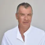 Σταύρος Θεοδωράκης: «Τέλος» σε πολιτική και εστίαση – Η πικρία για τα κανάλια που τον πλήγωσε