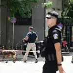 Συναγερμός στην Καλλιθέα: Εκκενώνονται δύο πολυκατοικίες λόγω επικίνδυνης ουσίας σε φιαλίδια