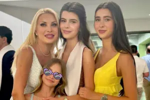 Ελένη Μενεγάκη: Η εντυπωσιακή βαθμολογία της κόρης της στο σχολείο και η περήφανη μαμά