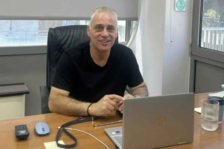 Γιάννης Βοϊδονικόλας: Σε σοβαρή κατάσταση ο αντιδήμαρχος Πειραιά - Αυτοτραυματίστηκε με πιστόλι