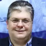 ΕΟΚ: Νέος πρόεδρος ο Παπανικολάου μετά την παραίτηση Λιόλιου